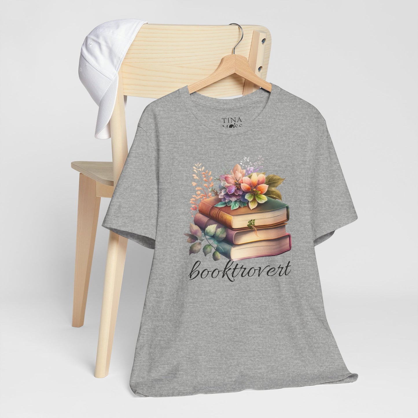 Booktrovert Comfy T-Shirt