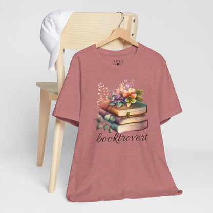 Booktrovert Comfy T-Shirt