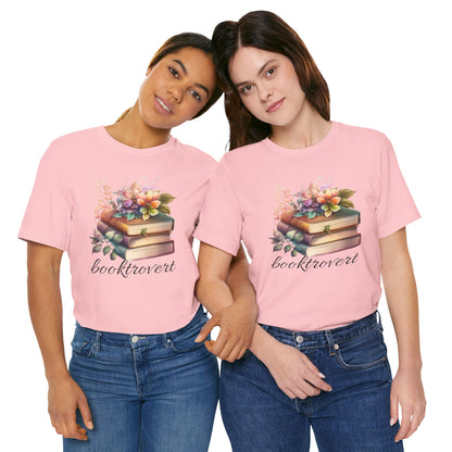 Booktrovert Comfy T-Shirt