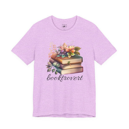 Booktrovert Comfy T-Shirt